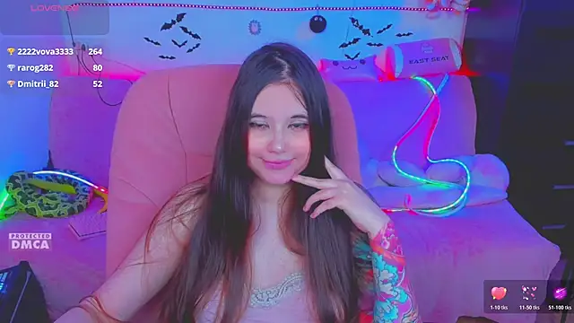 Lolisuccub online show from April 27, 2026, 3:21 pm