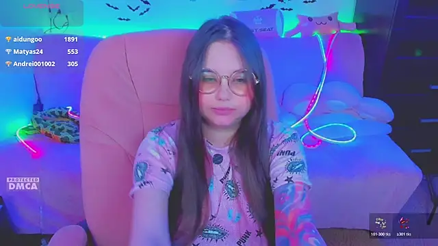 Lolisuccub online show from May 6, 2026, 4:34 pm