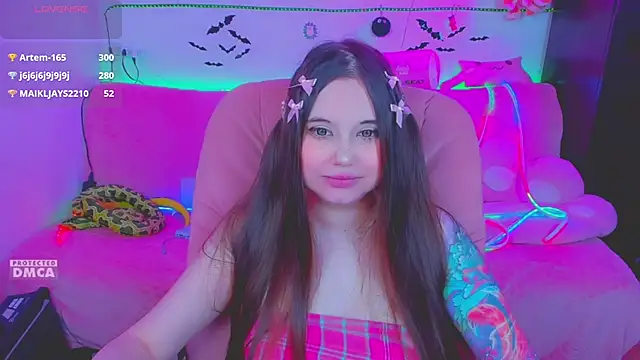 Lolisuccub online show from May 11, 2026, 4:04 pm
