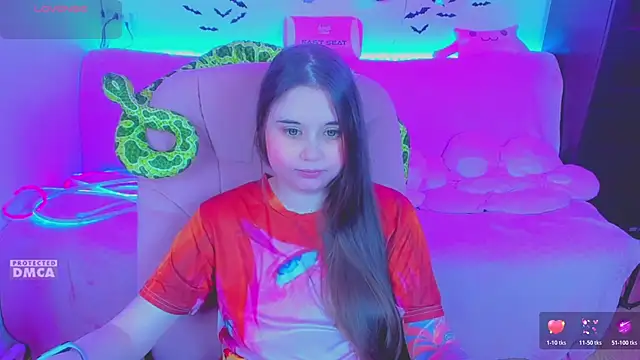 Lolisuccub online show from June 5, 2026, 5:07 pm