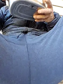 Diablo9804 online show from October 20, 2025, 4:18 pm