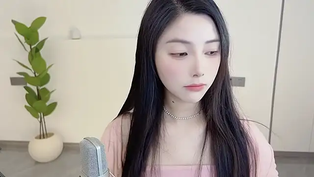 HaagenDazs  online show from March 20, 2025, 1:02 am