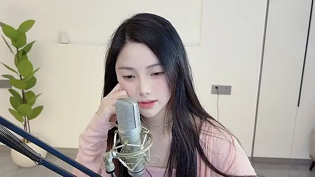 HaagenDazs  online show from March 20, 2025, 4:07 am