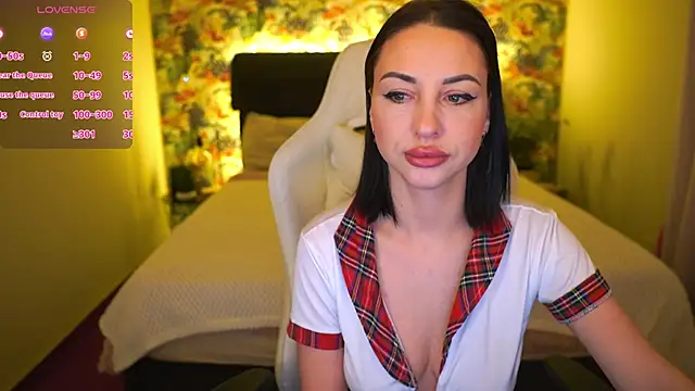 KristiiMax online show from March 11, 2025, 3:26 am