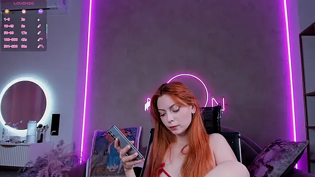 Snapshot of lika_lil chatting on September 30, 2025, 7:24 am lika lil online show from September 30, 2025, 7:24 am