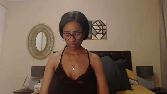 Snapshot of Creamyass22 chatting on December 30, 2024, 7:32 pm Creamyass22 online show from December 30, 2024, 7:32 pm