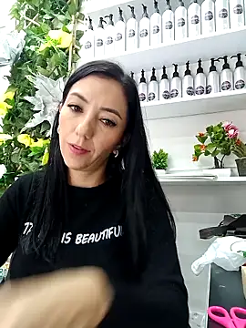 Snapshot of LunaZambrano chatting on March 21, 2025, 9:23 pm LunaZambrano online show from March 21, 2025, 9:23 pm