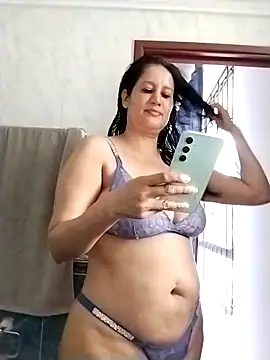 keilymadam online show from March 15, 2026, 3:40 pm