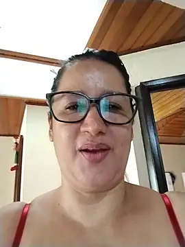 Snapshot of keilymadam chatting on July 30, 2026, 1:10 pm keilymadam online show from July 30, 2026, 1:10 pm