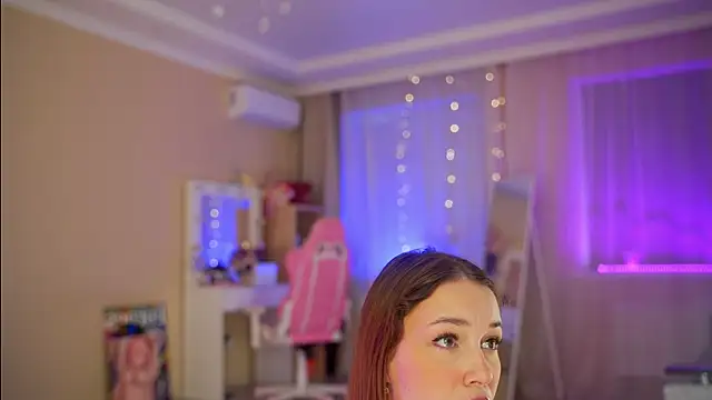 Snapshot of RosyEmily chatting on November 13, 2025, 12:26 pm RosyEmily online show from November 13, 2025, 12:26 pm