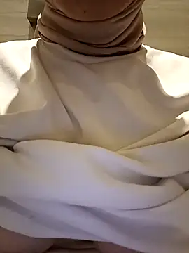 sutgibihatun online show from November 17, 2025, 8:20 am