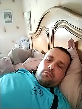 manubm03 online show from February 7, 2026, 11:58 am