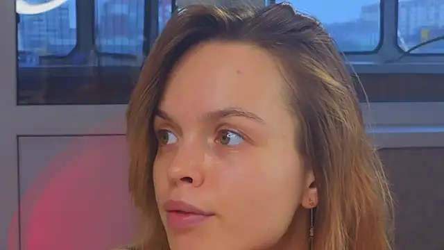 Snapshot of sinteas chatting on November 13, 2025, 10:14 am sinteas online show from November 13, 2025, 10:14 am