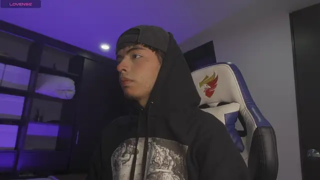  morghan  online show from November 27, 2025, 3:08 am