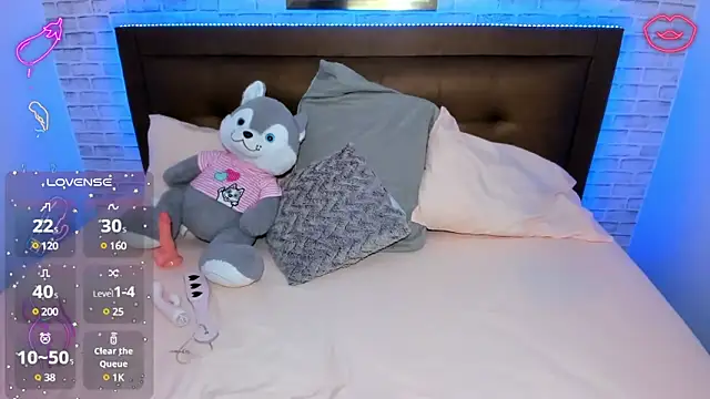 Snapshot of mila_katts chatting on February 1, 2025, 4:46 am mila katts online show from February 1, 2025, 4:46 am