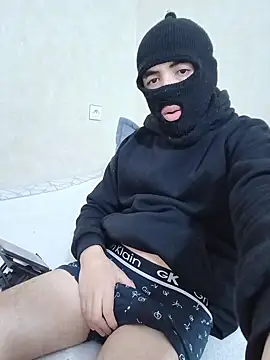 arabqueen online show from January 9, 2026, 7:37 pm