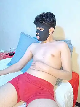 arabqueen online show from May 22, 2026, 7:08 pm