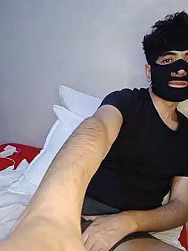 arabqueen online show from June 15, 2026, 7:27 pm