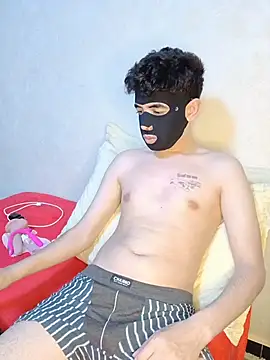 arabqueen online show from July 2, 2026, 10:49 pm