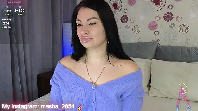 Snapshot of Madelynn chatting on February 9, 2025, 11:47 am Madelynn online show from February 9, 2025, 11:47 am