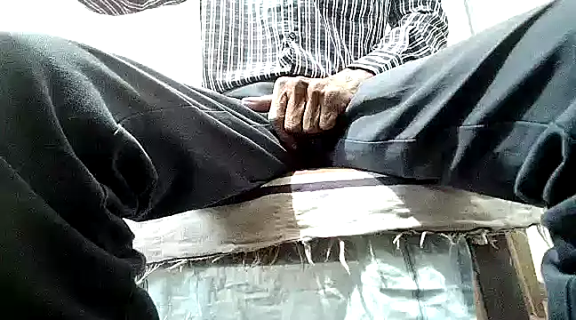 Snapshot of manan28 chatting on December 21, 2024, 4:41 am manan28 online show from December 21, 2024, 4:41 am