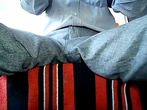 Snapshot of manan28 chatting on September 25, 2025, 4:49 am manan28 online show from September 25, 2025, 4:49 am