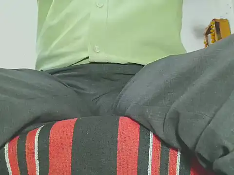 Snapshot of manan28 chatting on November 4, 2025, 9:19 am manan28 online show from November 4, 2025, 9:19 am