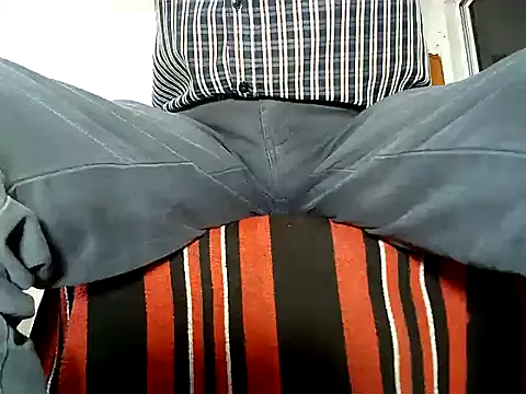 Snapshot of manan28 chatting on November 6, 2025, 10:05 am manan28 online show from November 6, 2025, 10:05 am