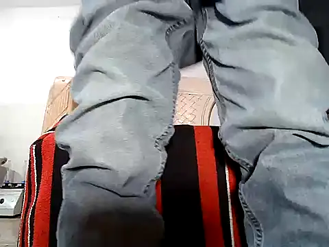 Snapshot of manan28 chatting on November 11, 2025, 11:43 am manan28 online show from November 11, 2025, 11:43 am