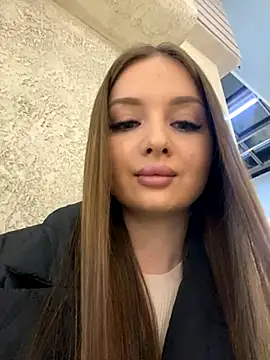 Snapshot of KrisMagnoly chatting on December 4, 2024, 4:38 pm KrisMagnoly online show from December 4, 2024, 4:38 pm