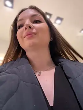 Snapshot of KrisMagnoly chatting on December 22, 2024, 2:38 pm KrisMagnoly online show from December 22, 2024, 2:38 pm