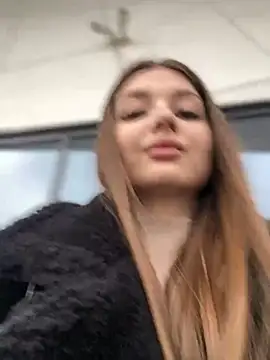 Snapshot of KrisMagnoly chatting on March 1, 2025, 2:13 pm KrisMagnoly online show from March 1, 2025, 2:13 pm