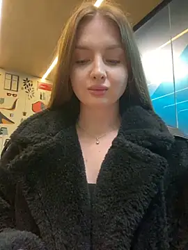 Snapshot of KrisMagnoly chatting on November 7, 2025, 2:50 pm KrisMagnoly online show from November 7, 2025, 2:50 pm