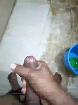 Snapshot of Roxy_Hard chatting on December 4, 2024, 11:57 pm Roxy Hard online show from December 4, 2024, 11:57 pm