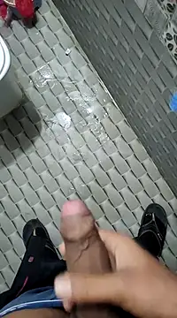 Snapshot of Roxy_Hard chatting on January 15, 2025, 2:13 pm Roxy Hard online show from January 15, 2025, 2:13 pm