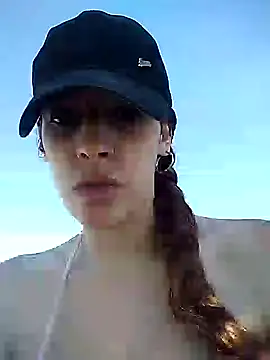 Kleopatracolo online show from February 2, 2025, 7:46 pm