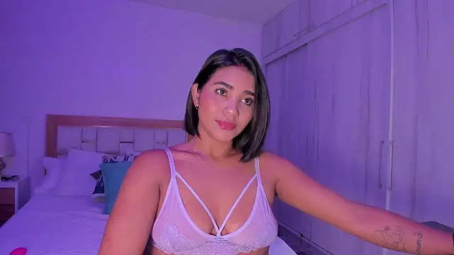 mia hank online show from February 15, 2025, 11:39 am