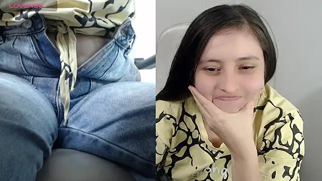 tania sweet   online show from July 28, 2026, 6:53 pm