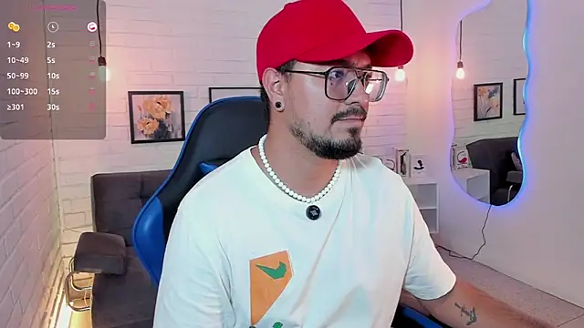 Snapshot of DaviidEvans_ chatting on September 13, 2025, 12:05 pm DaviidEvans online show from September 13, 2025, 12:05 pm