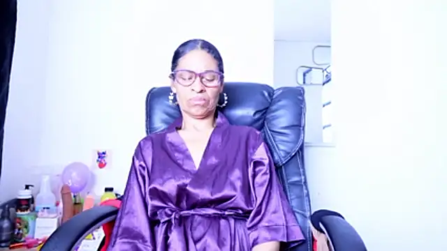 Aries Mature online show from June 22, 2026, 3:25 am