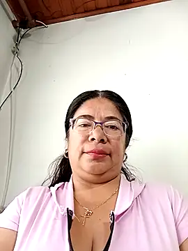 Snapshot of __valentina18 chatting on September 9, 2025, 1:10 pm valentina18 online show from September 9, 2025, 1:10 pm