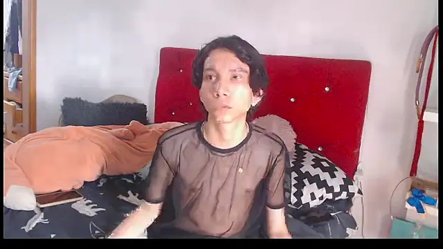 LAICK 01 online show from October 19, 2025, 6:19 pm