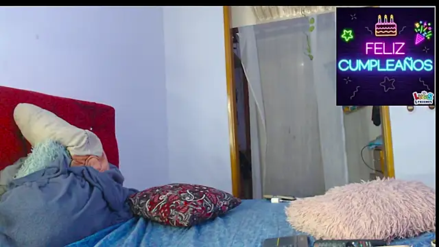 LAICK 01 online show from May 3, 2026, 4:40 am