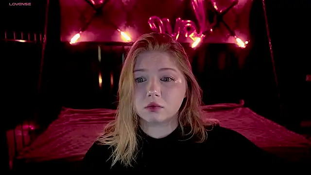 Tinker Belll online show from February 19, 2026, 8:27 pm