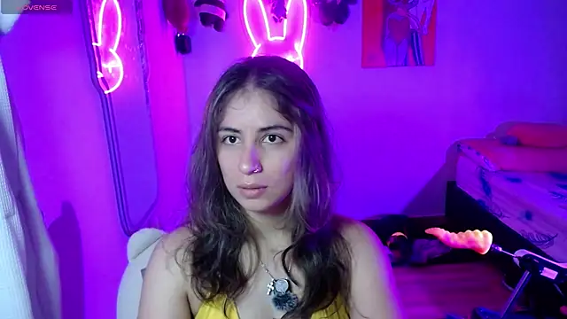 valentina angel online show from June 12, 2026, 4:00 am