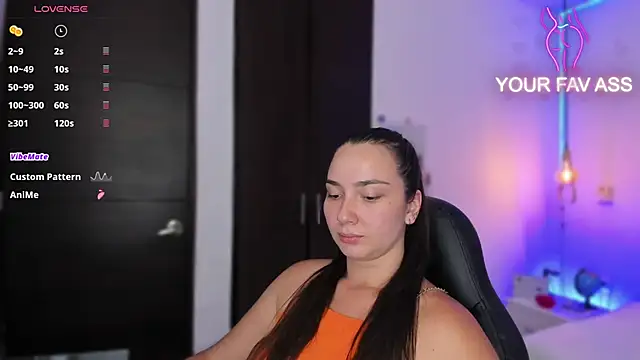 Snapshot of ava_blue chatting on February 22, 2025, 7:58 pm ava blue online show from February 22, 2025, 7:58 pm