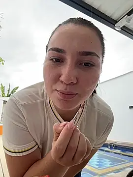 Snapshot of ava_blue chatting on July 3, 2026, 6:47 pm ava blue online show from July 3, 2026, 6:47 pm