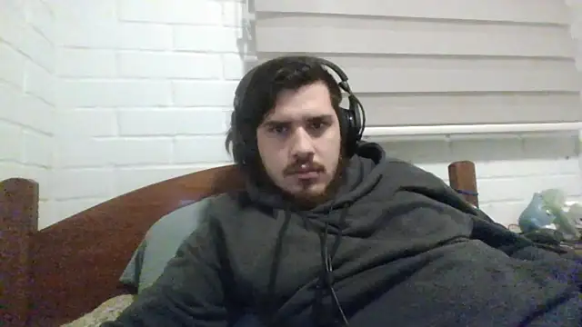 hung weeb online show from June 18, 2026, 3:29 am
