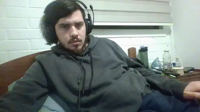 hung weeb online show from June 25, 2026, 5:12 am