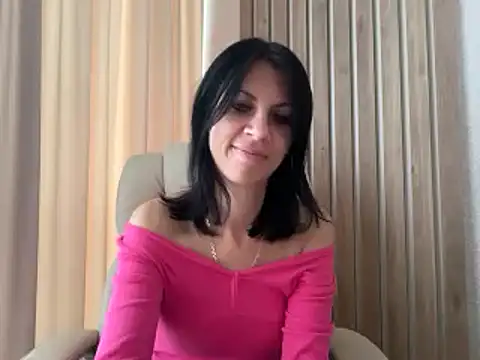 InjaAtHome online show from September 15, 2025, 9:20 am